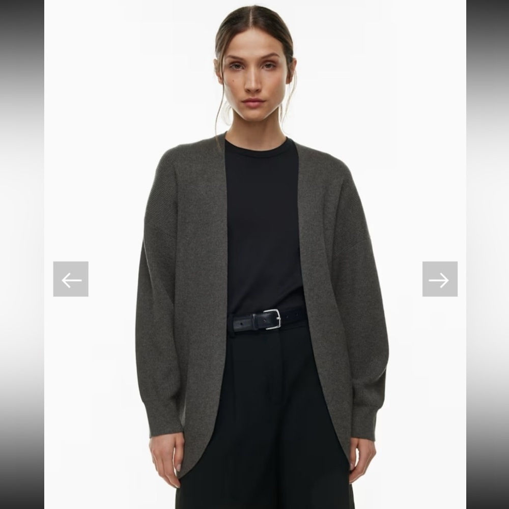 Like New Aritzia Babaton Decision Cardigan in Heather Peppercorn Grey Size XL